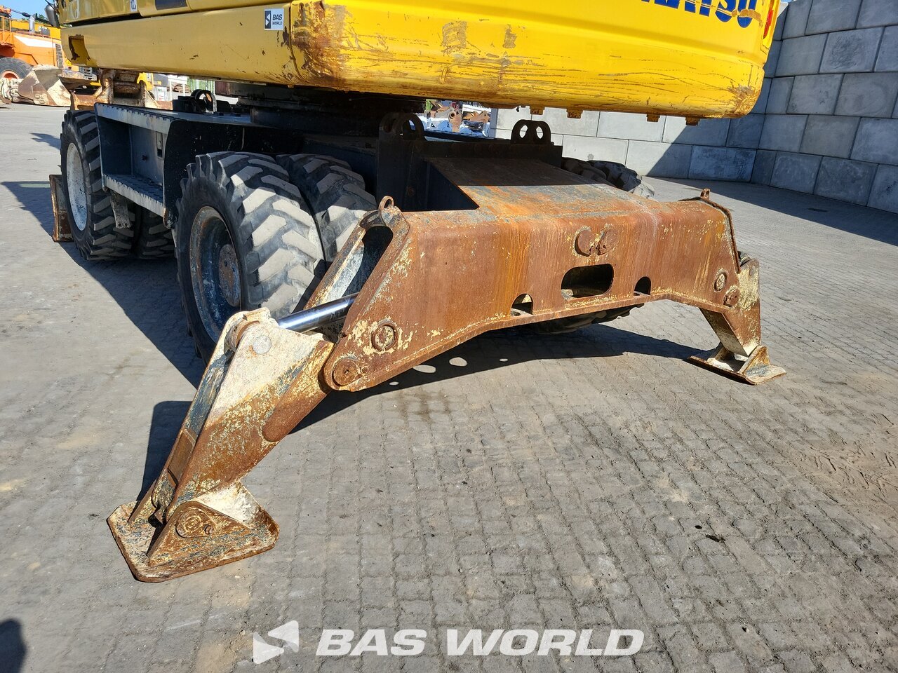 Other : Komatsu PW180 -7E0 Bager na kotače