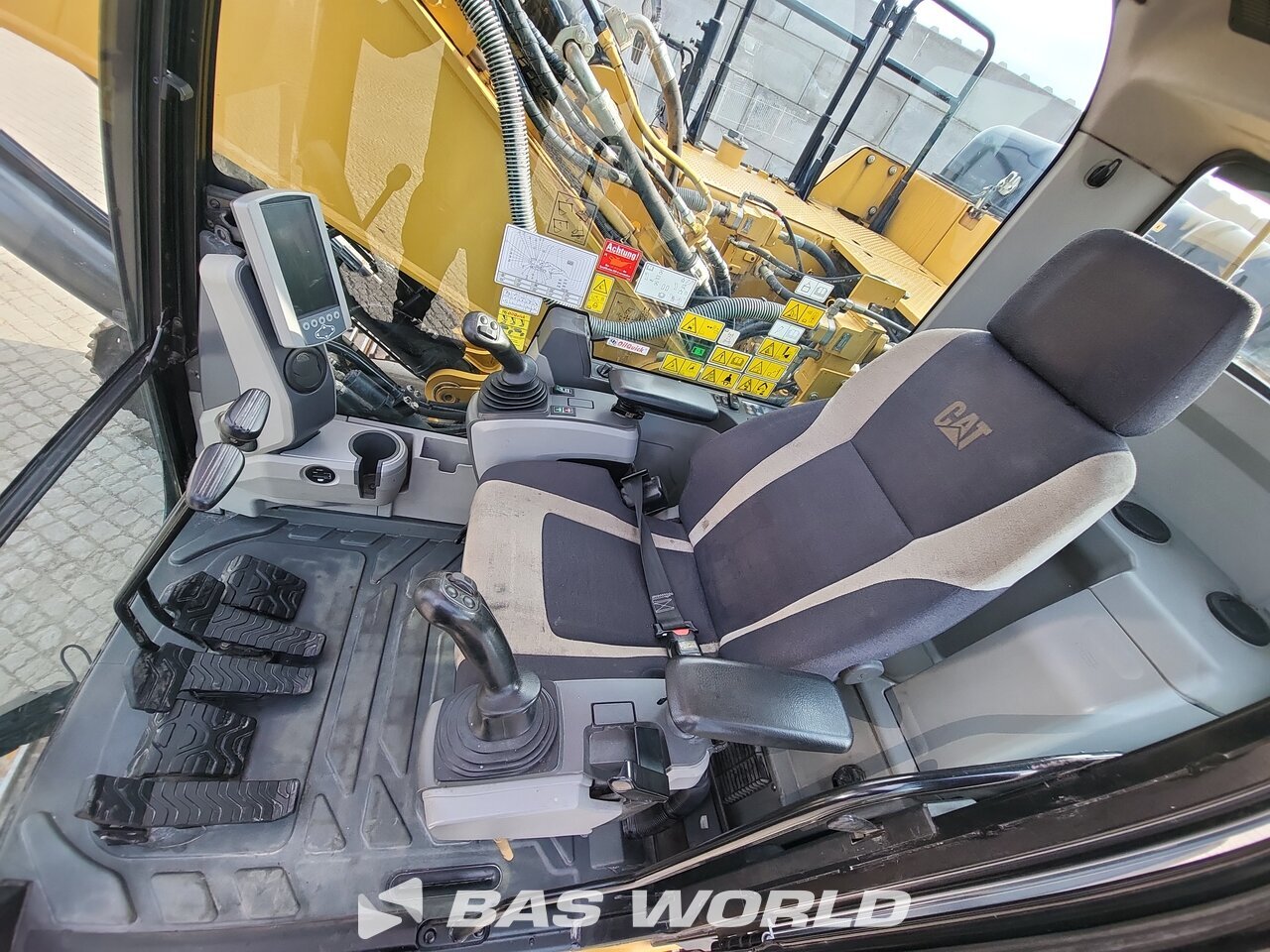 Other : Caterpillar 326 F LN Excavator pe șenile