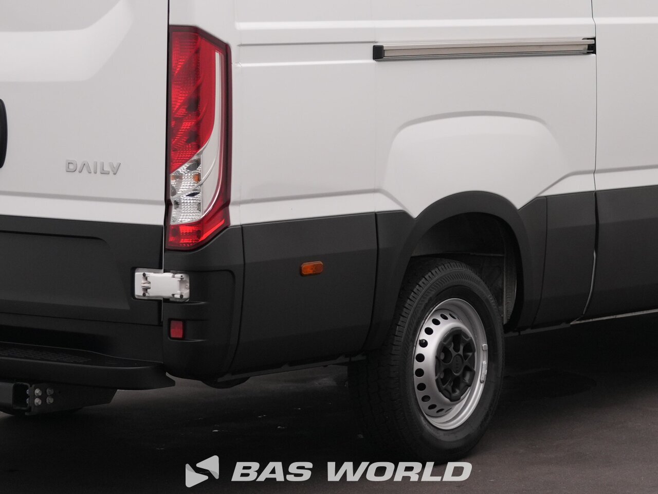 Other : Iveco Daily 35S18 закрыто