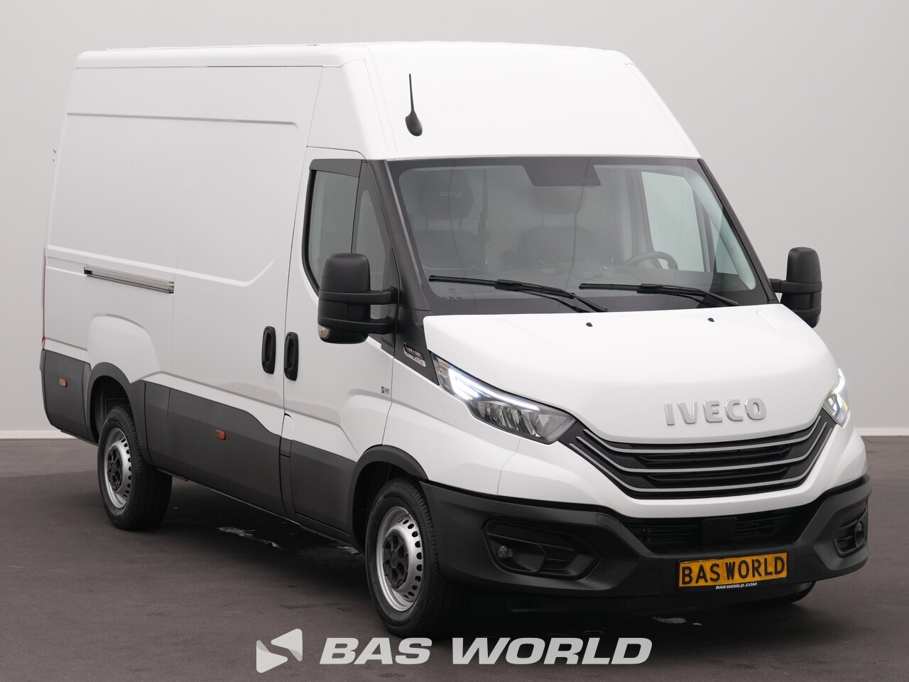 Other : Iveco Daily 35S18 закрыто