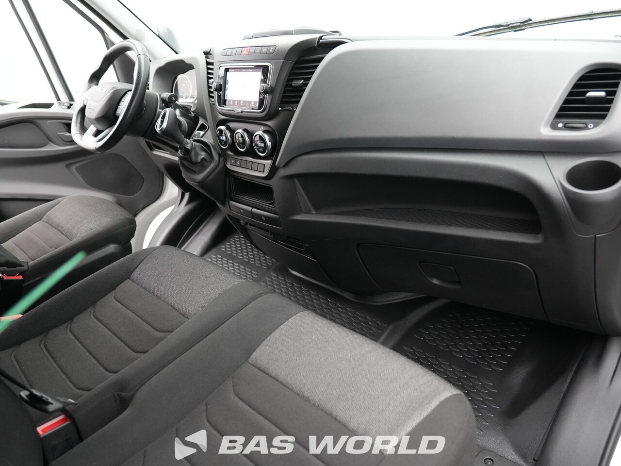 Other : Iveco Daily 35S18 закрыто