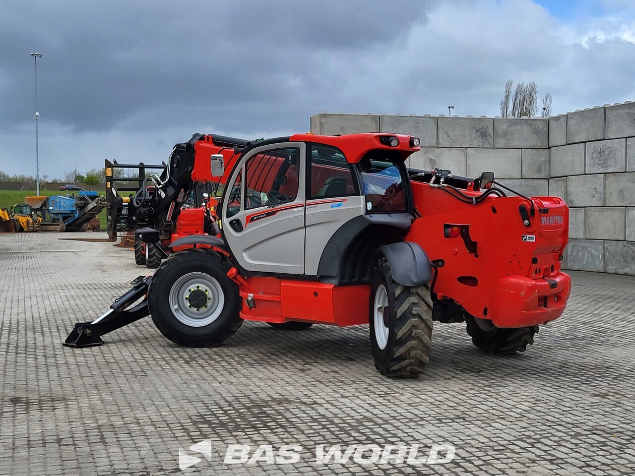 Other : Manitou MT1440 رافعة تلسكوبية