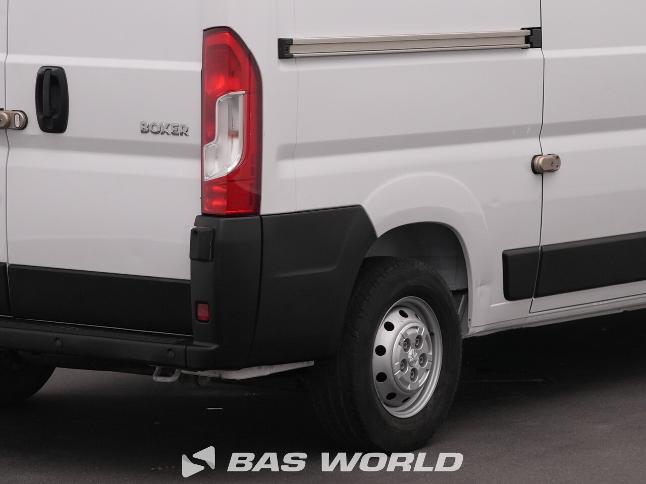 Other : Peugeot Boxer 140PK شاحنة خفيفة بصندوق مغلق