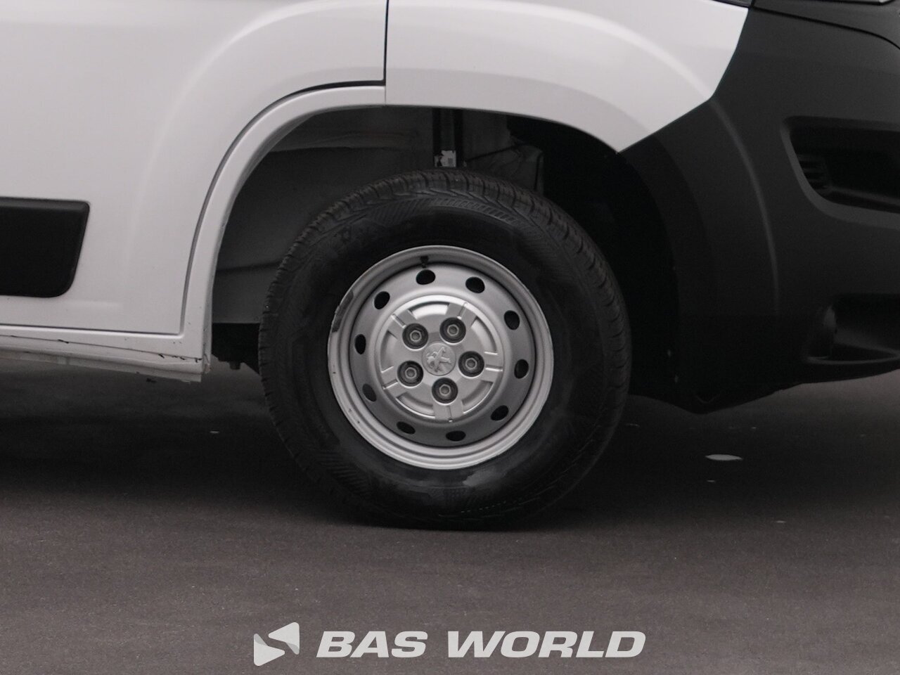 Other : Peugeot Boxer 140PK شاحنة خفيفة بصندوق مغلق