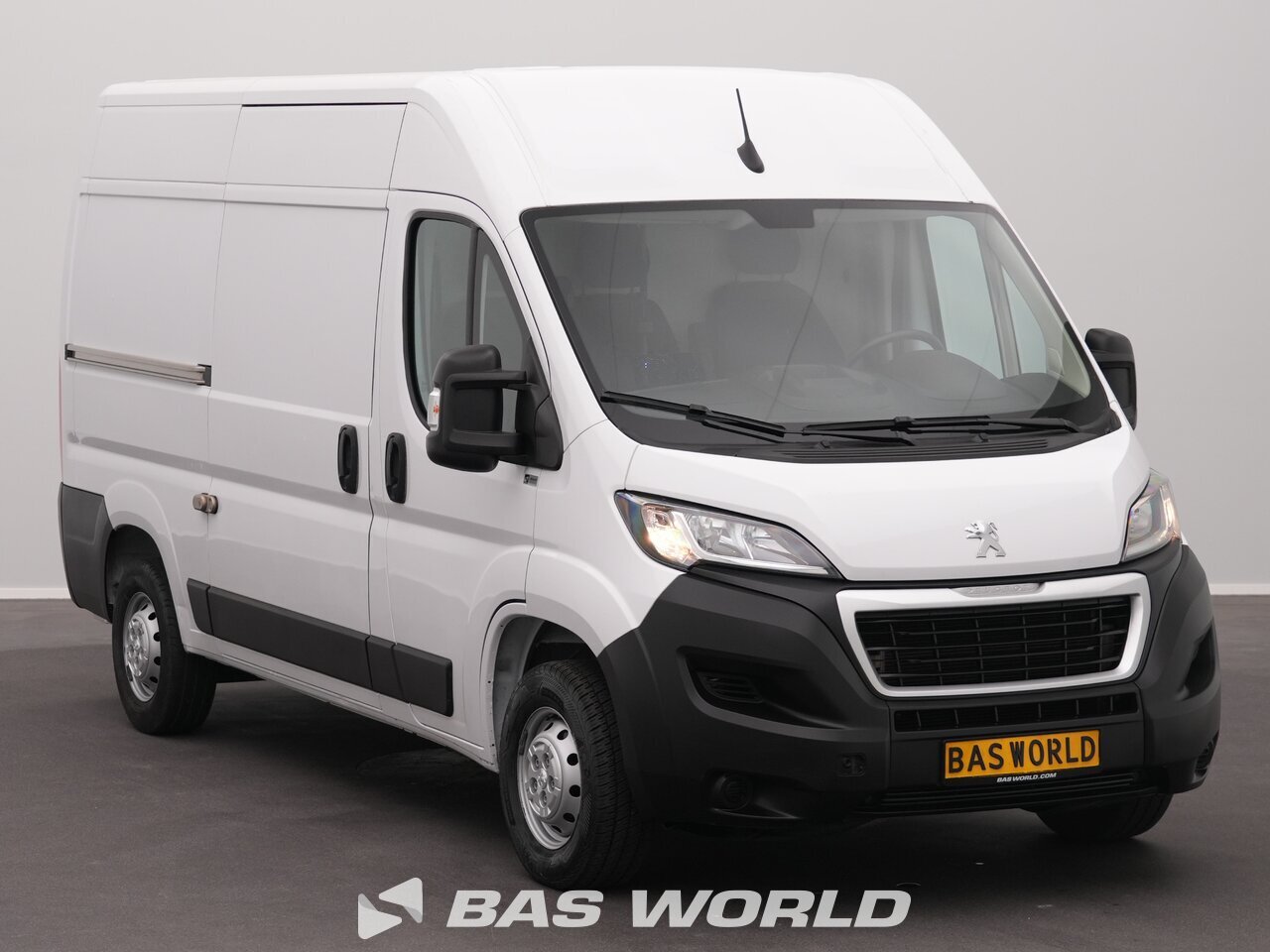 Other : Peugeot Boxer 140PK شاحنة خفيفة بصندوق مغلق