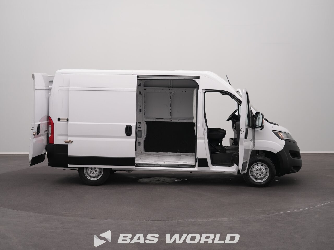 Other : Peugeot Boxer 140PK شاحنة خفيفة بصندوق مغلق