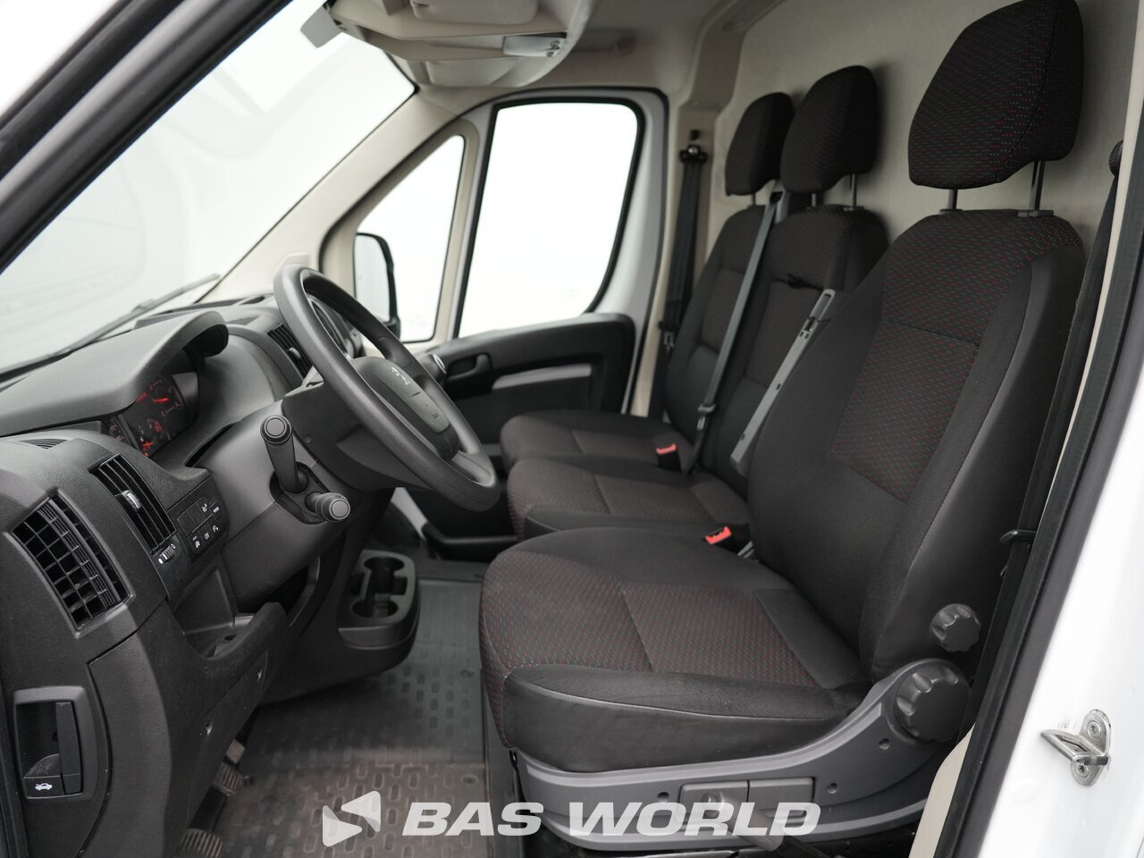 Other : Peugeot Boxer 140PK Minibussar skåpbilar