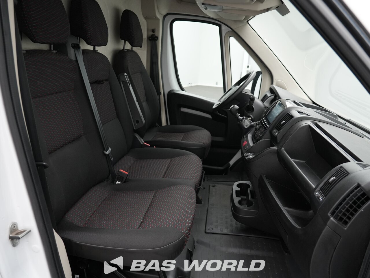 Other : Peugeot Boxer 140PK Minibussar skåpbilar