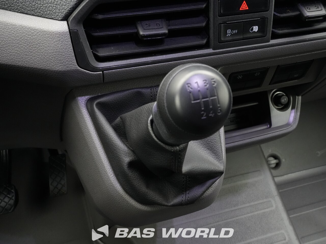 Other : Volkswagen Crafter 140pk Kastenwagen