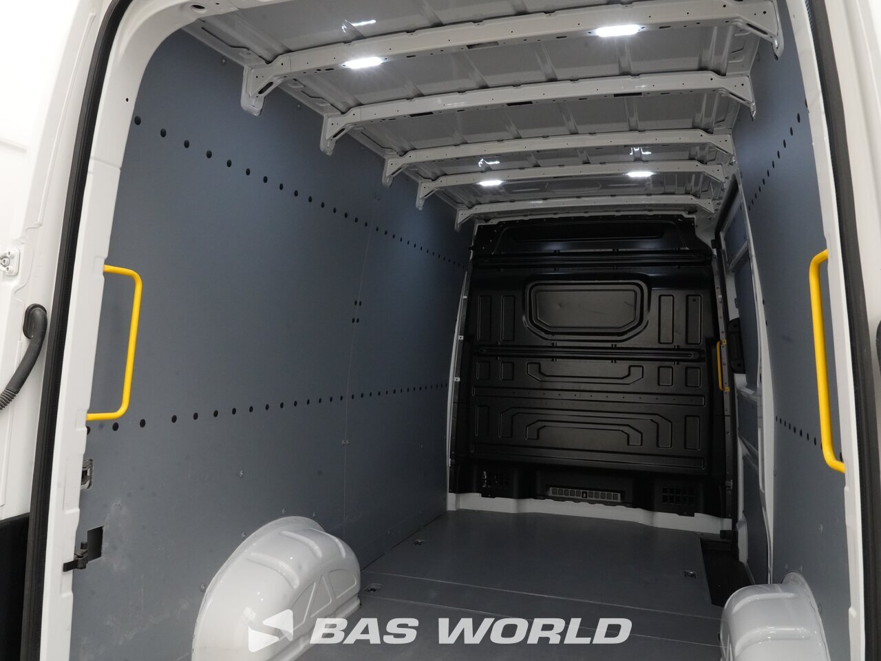 Other : Volkswagen Crafter 140pk Kastenwagen