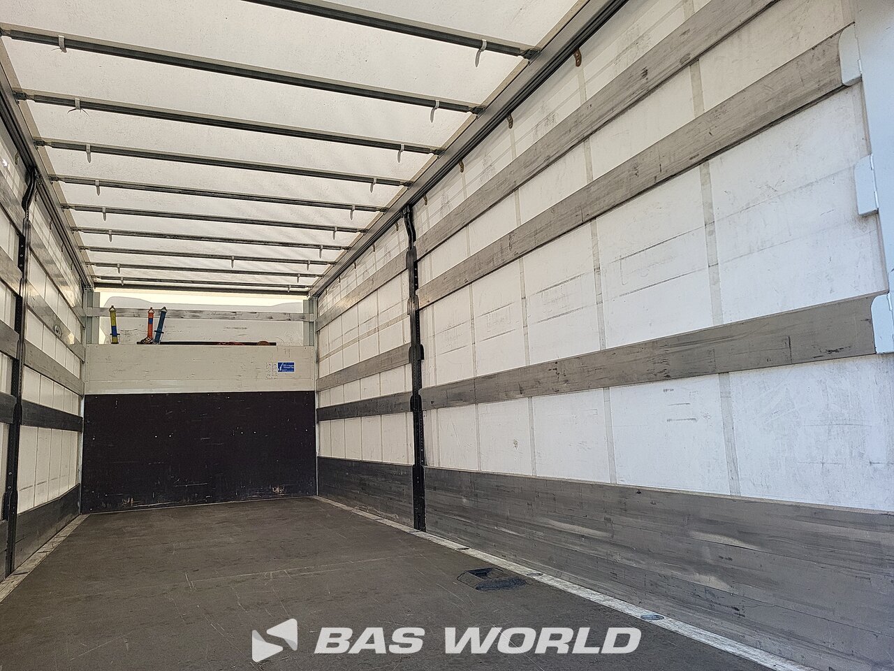 Other : DAF XD 370 Camión lona corredera