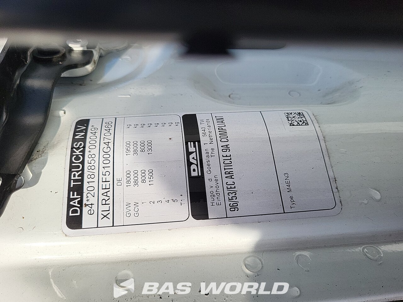 Other : DAF XD 370 Camión lona corredera
