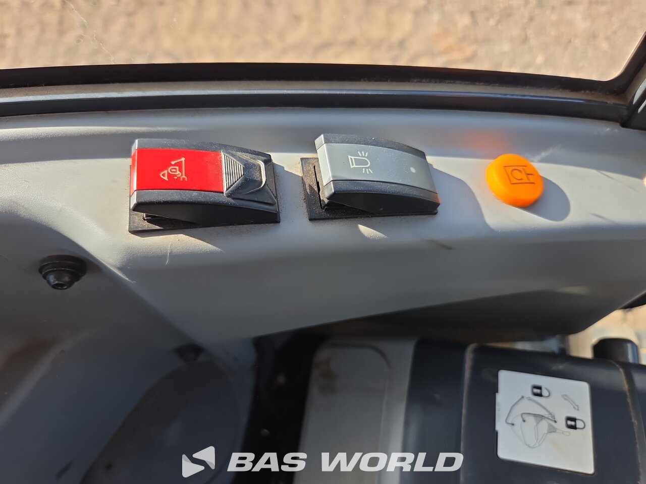 Other : Komatsu PC55 MR-5E0 Mini bager <10t