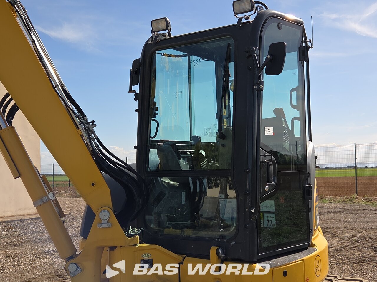 Other : Komatsu PC55 MR-5E0 Mini bager <10t