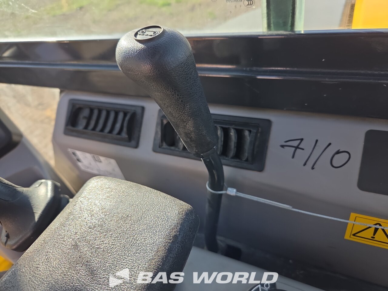 Other : Komatsu PC55 MR-5E0 Mini bager <10t