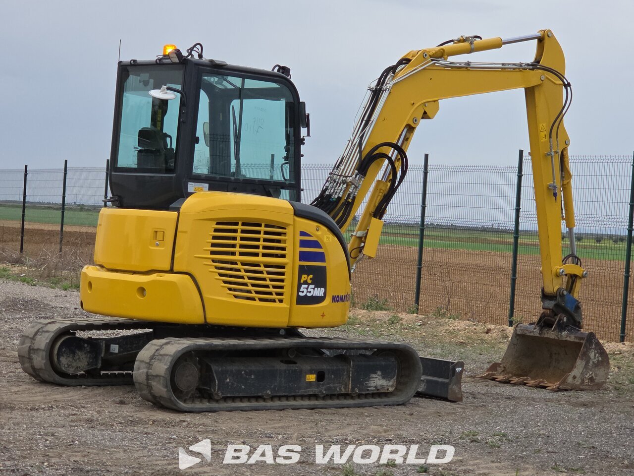 Other : Komatsu PC55 MR-5E0 Mini bager <10t
