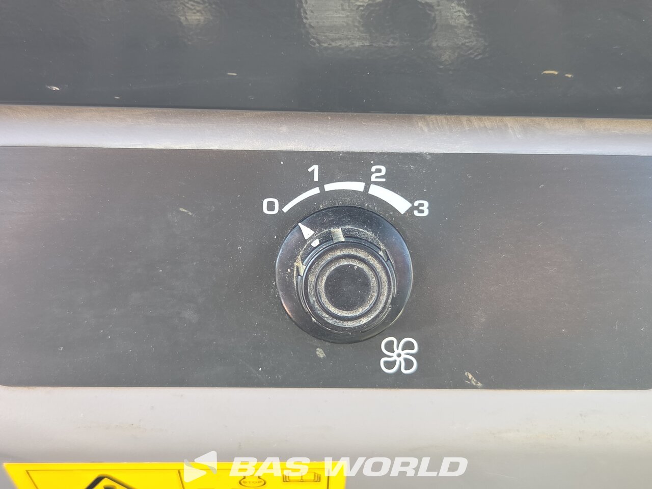 Other : Komatsu PC55 MR-5E0 Mini bager <10t