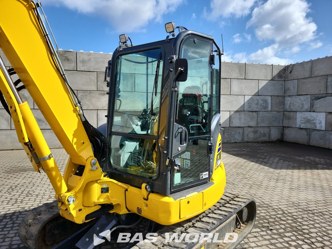 Other : Komatsu PC55 MR-5EO حفارة صغيرة أقل من 10 طن (حفارات صغيرة)