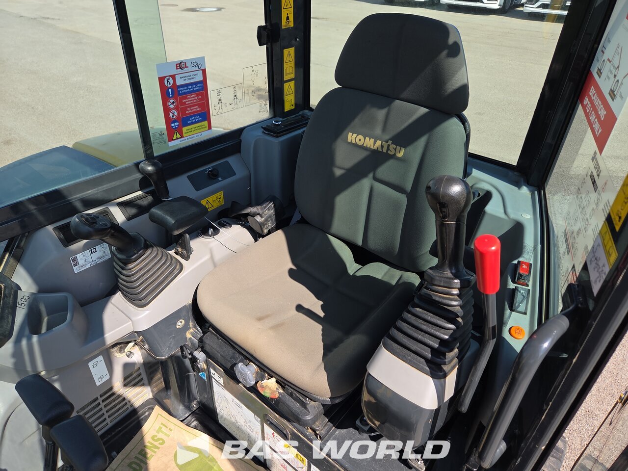 Other : Komatsu PC55 MR-5E0 Mini bager <10t
