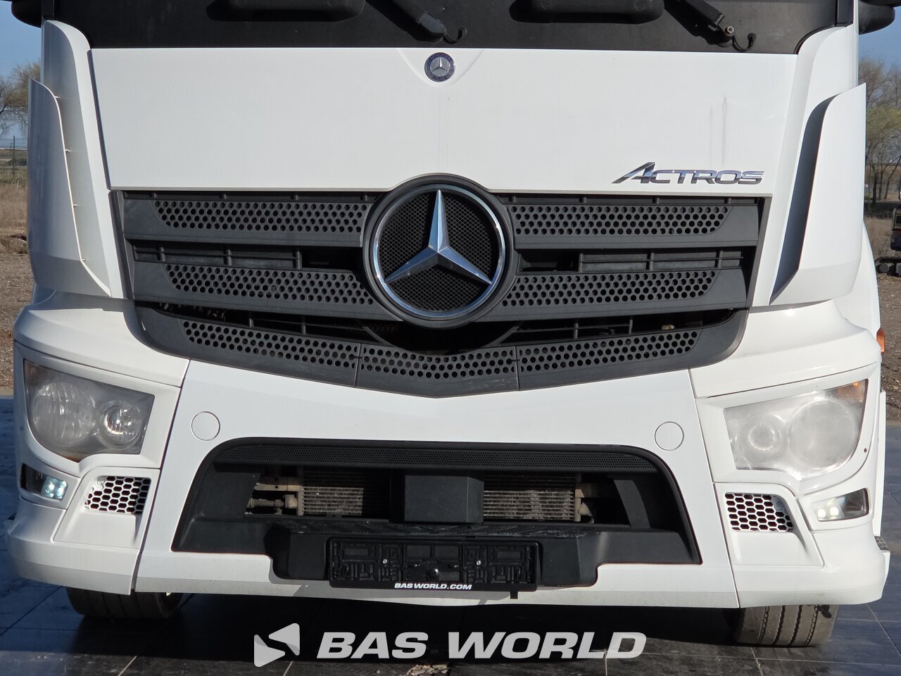Other : Mercedes Actros 1843 Cap tractor