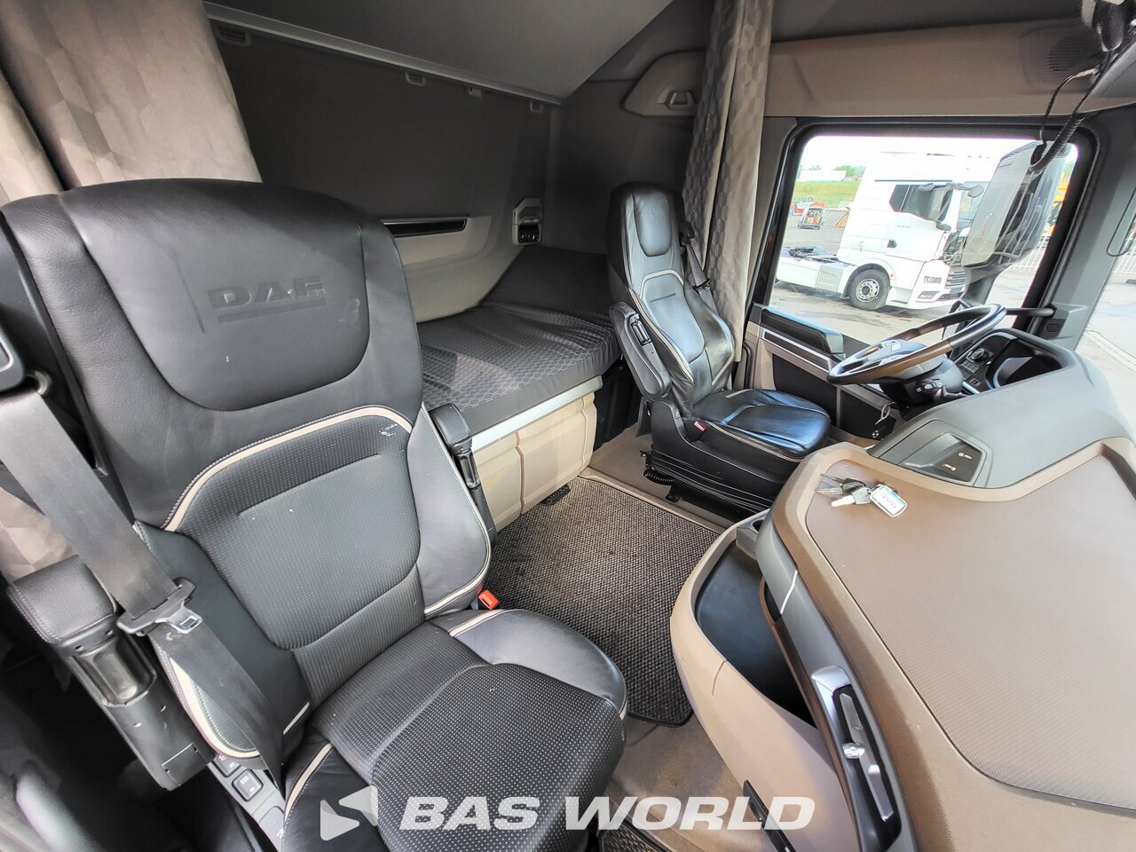 Other : DAF XG+ 530 Vetopöytäauto