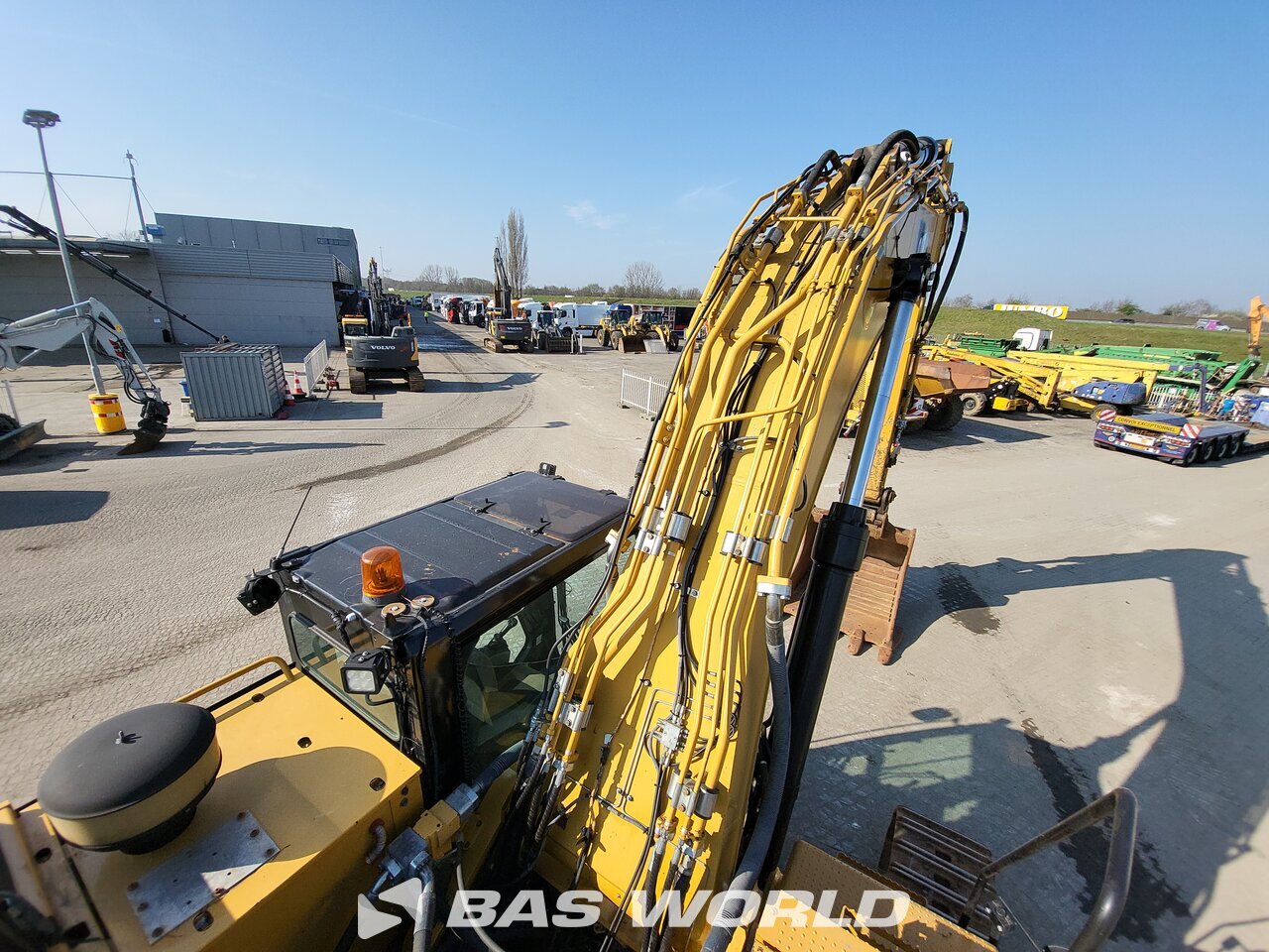 Other : Caterpillar 352 F Excavadora de cadenas