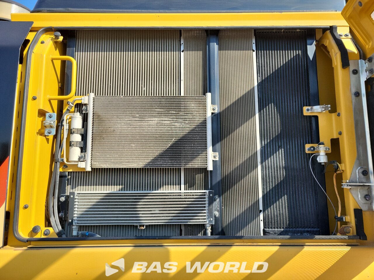 Other : Caterpillar 352 F Excavadora de cadenas