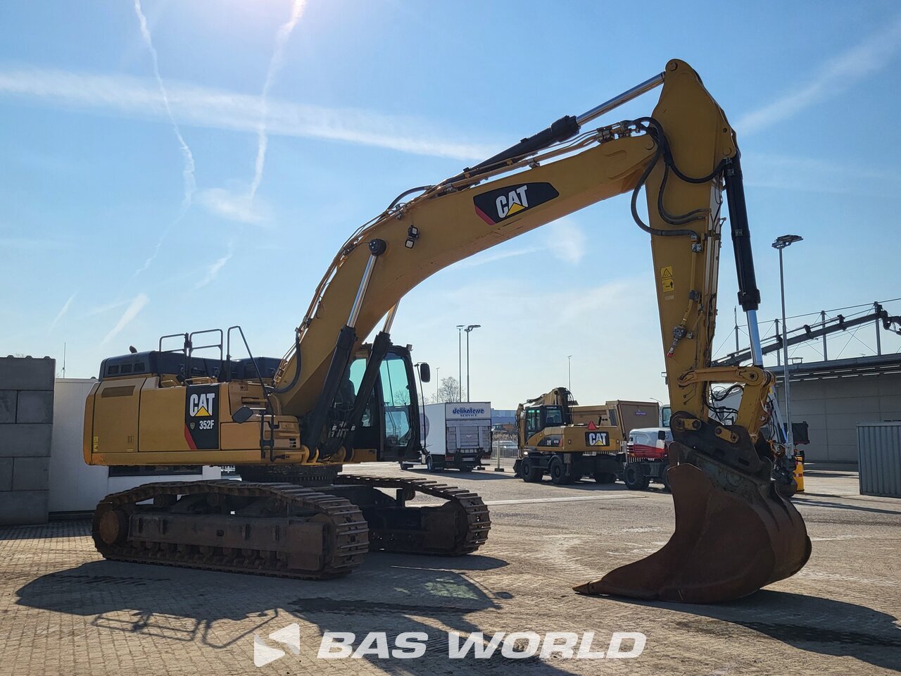 Other : Caterpillar 352 F Excavadora de cadenas
