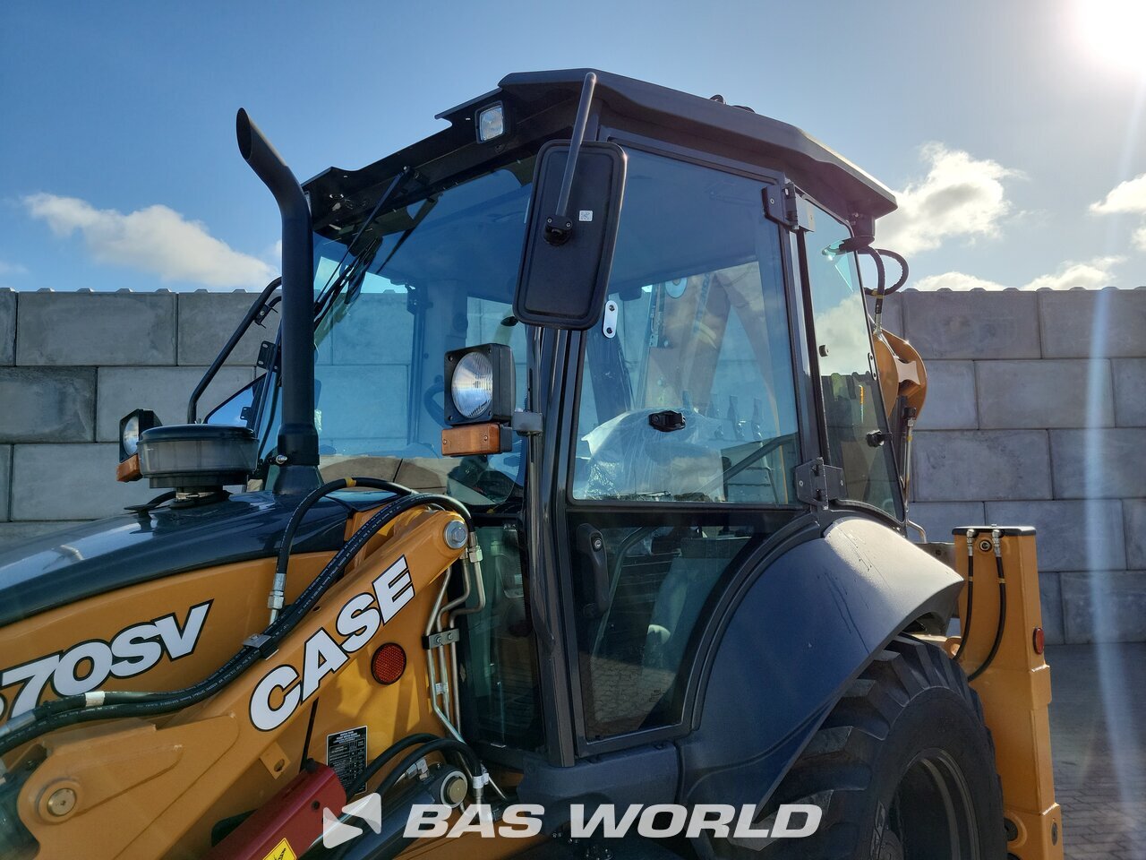 Other : Case 570 SV لودر حفار خلفى