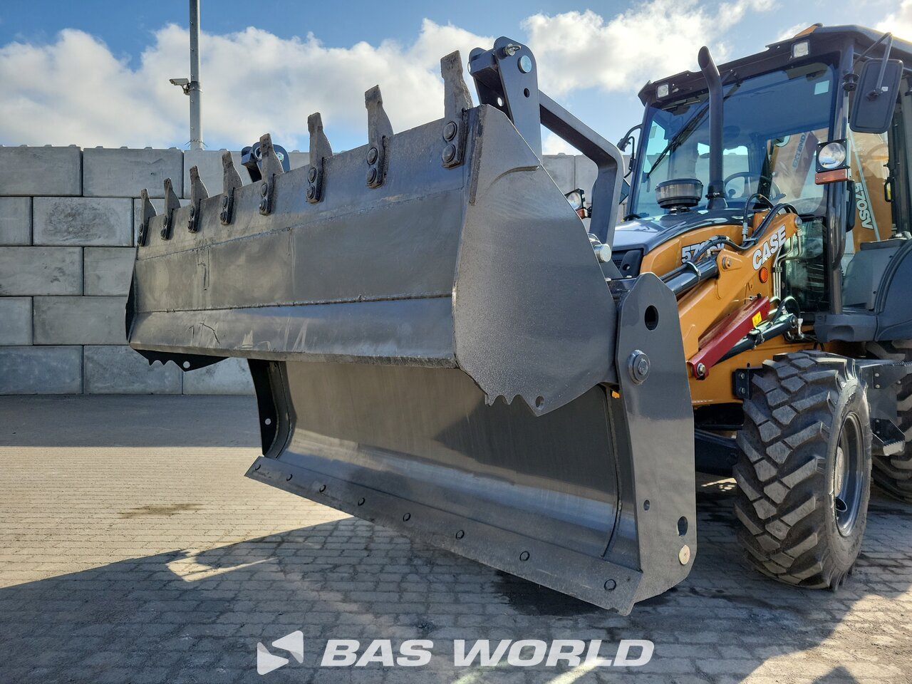 Other : Case 570 SV Tractopelle