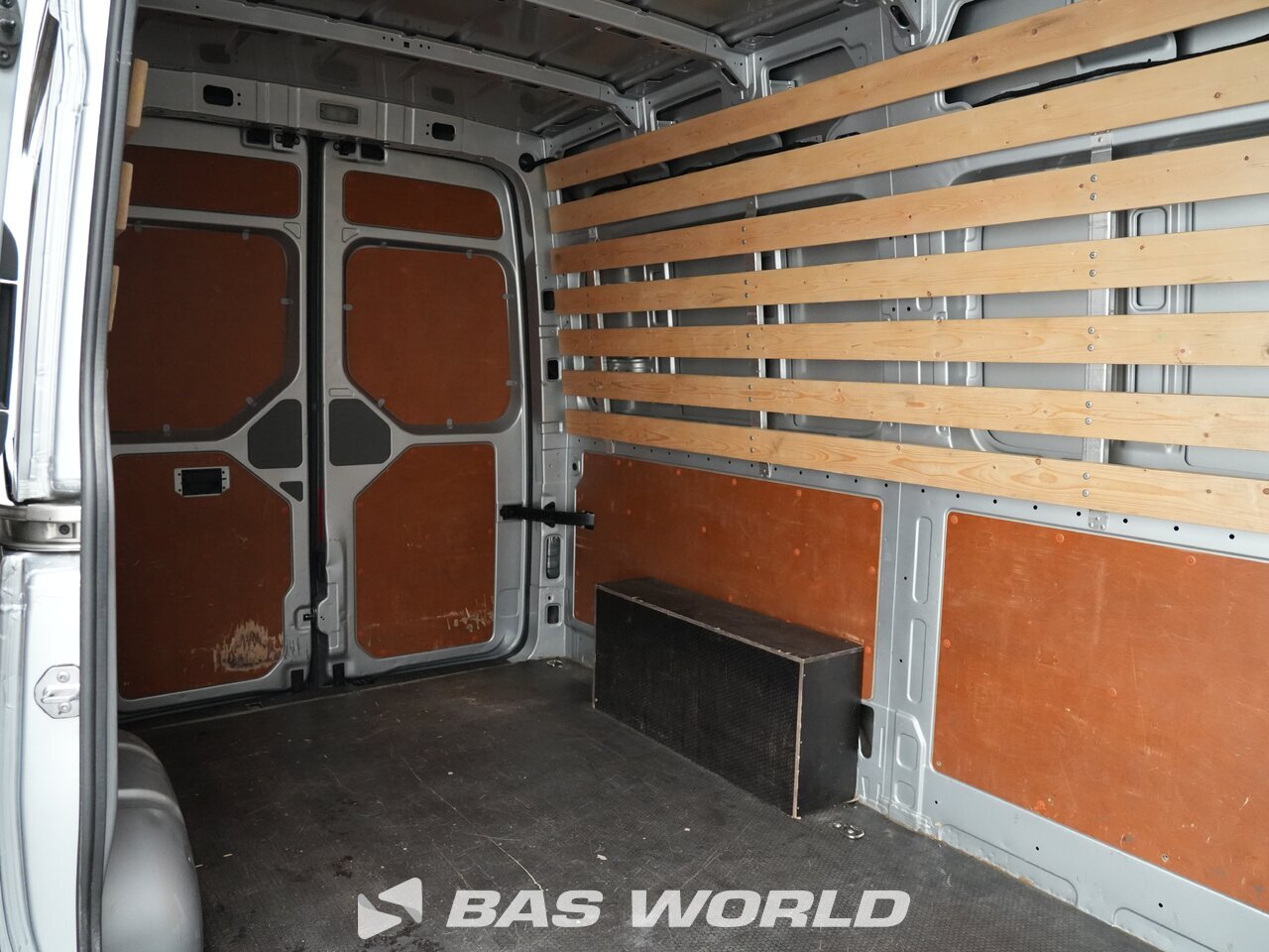 Other : Volkswagen Crafter 140pk Kastenwagen