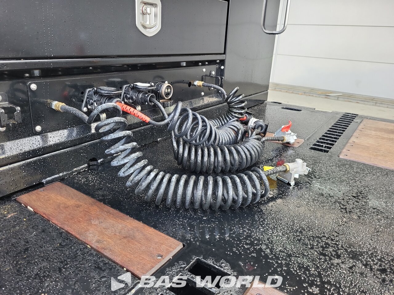 Other : Vetopöytäauto ja puoliperävaunu