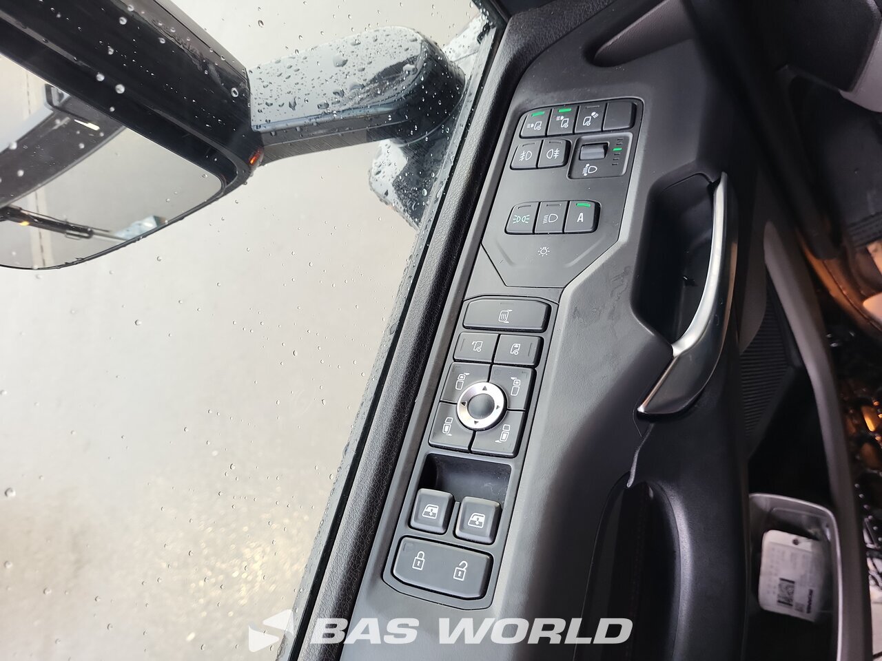 Other : Vetopöytäauto ja puoliperävaunu