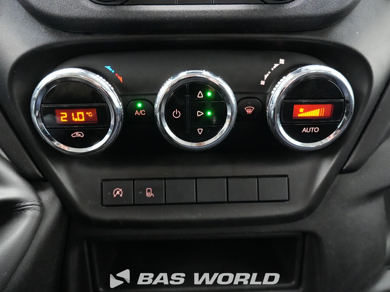 Other : Iveco Daily 35C14 Öppen