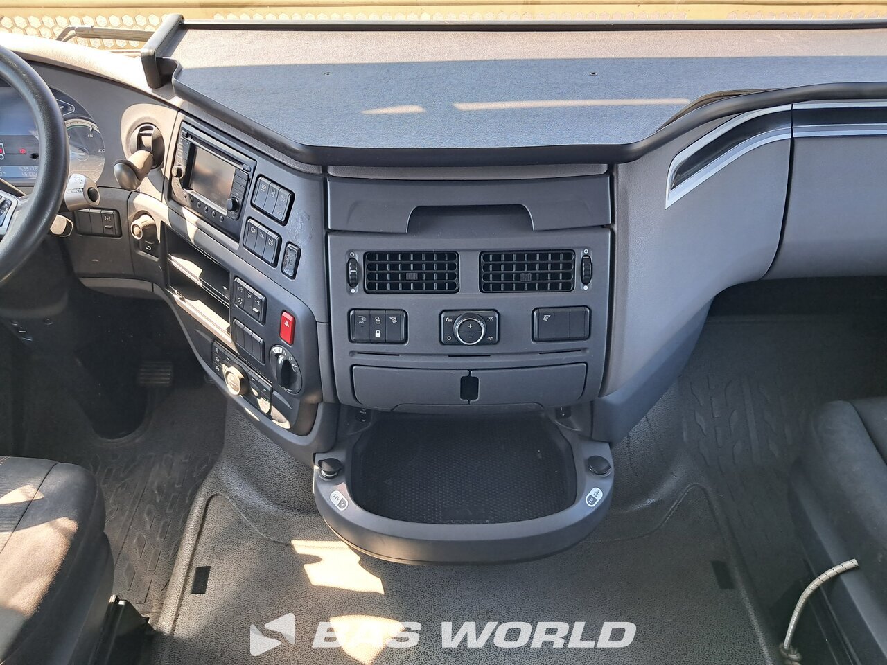 Other : DAF XF 480 tegljač