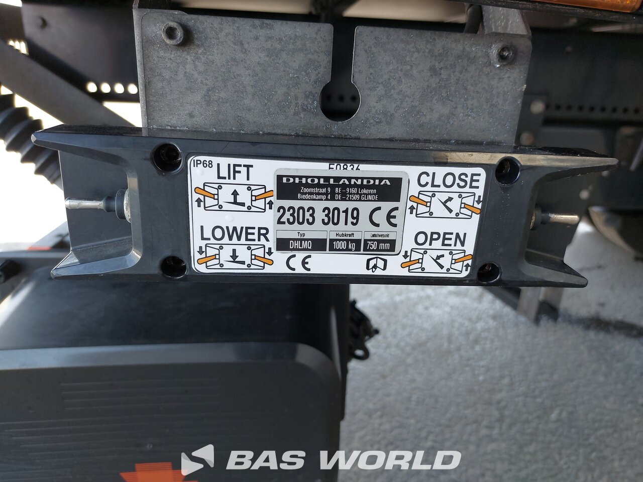 Other : Iveco Daily 72C18 صندوق مغلق