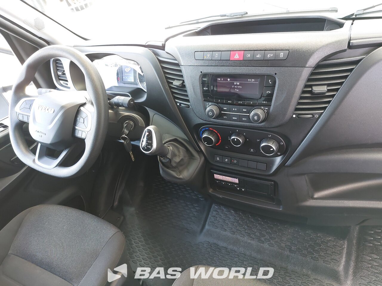Other : Iveco Daily 72C18 صندوق مغلق