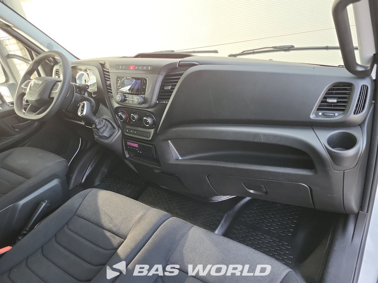 Other : Iveco Daily 72C18 Carroçarias