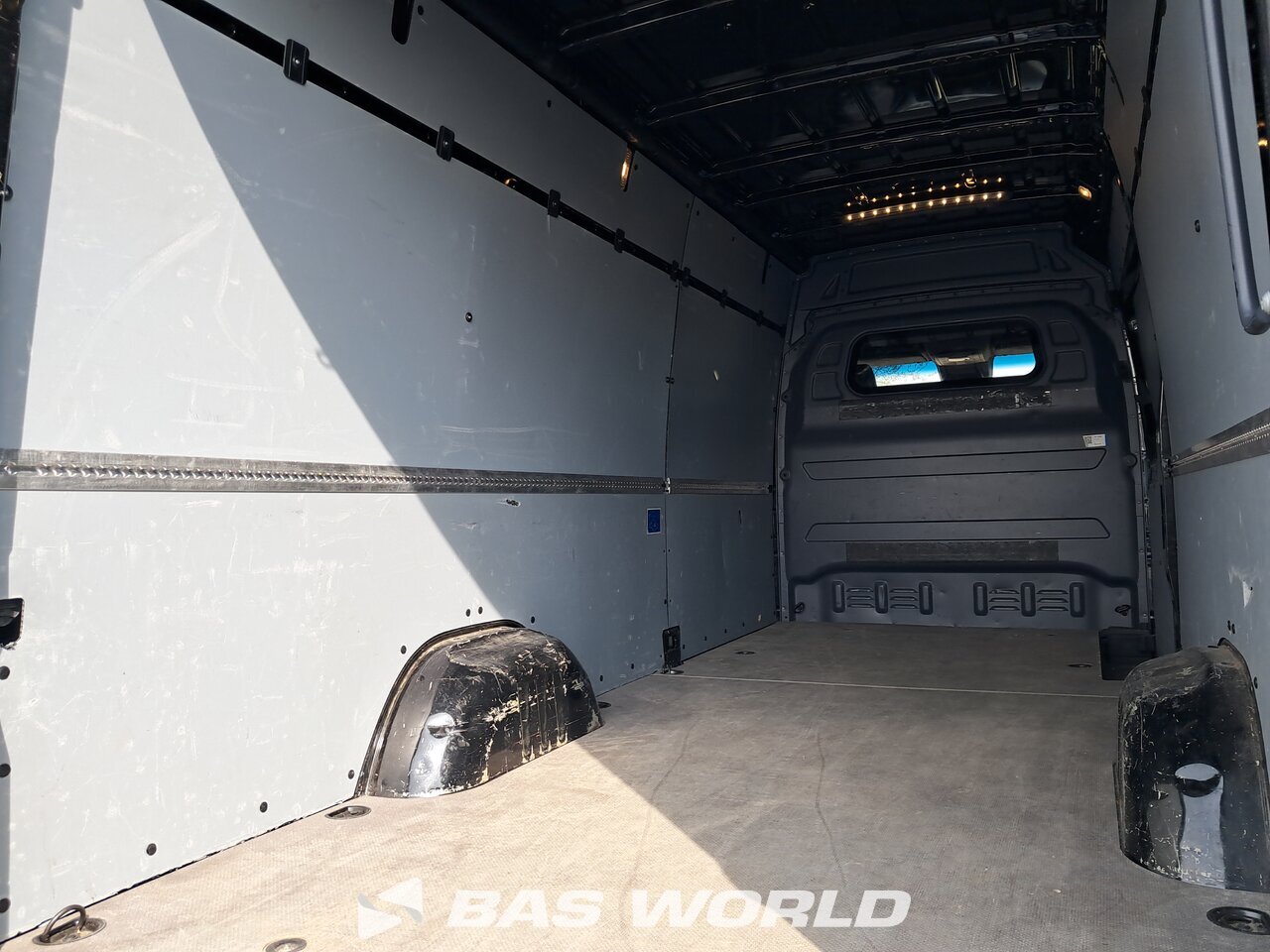 Other : Mercedes Sprinter 317 CDI شاحنة خفيفة بصندوق مغلق