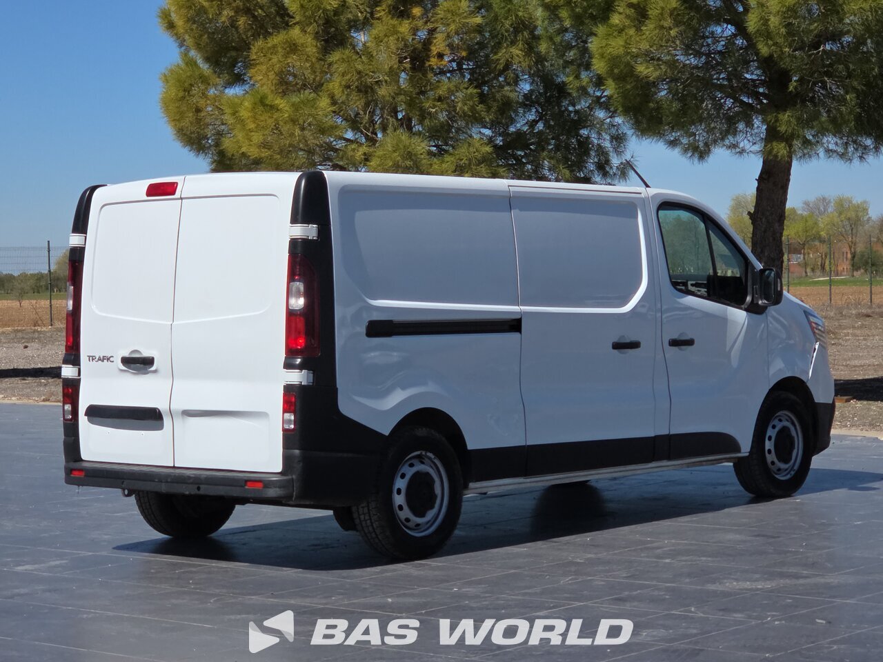 Other : Renault Trafic 130pk Lukket varebil