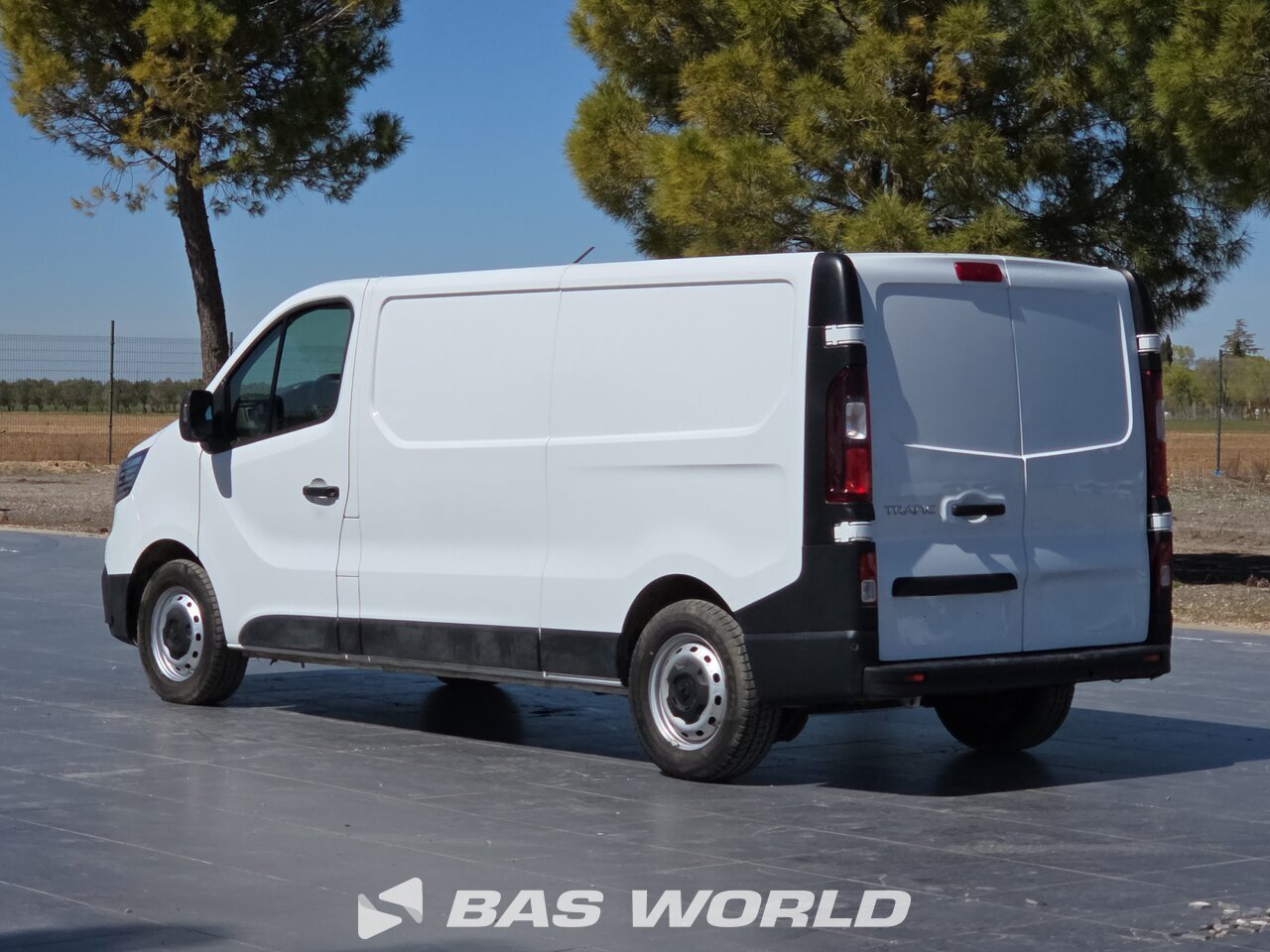 Other : Renault Trafic 130pk Lukket varebil