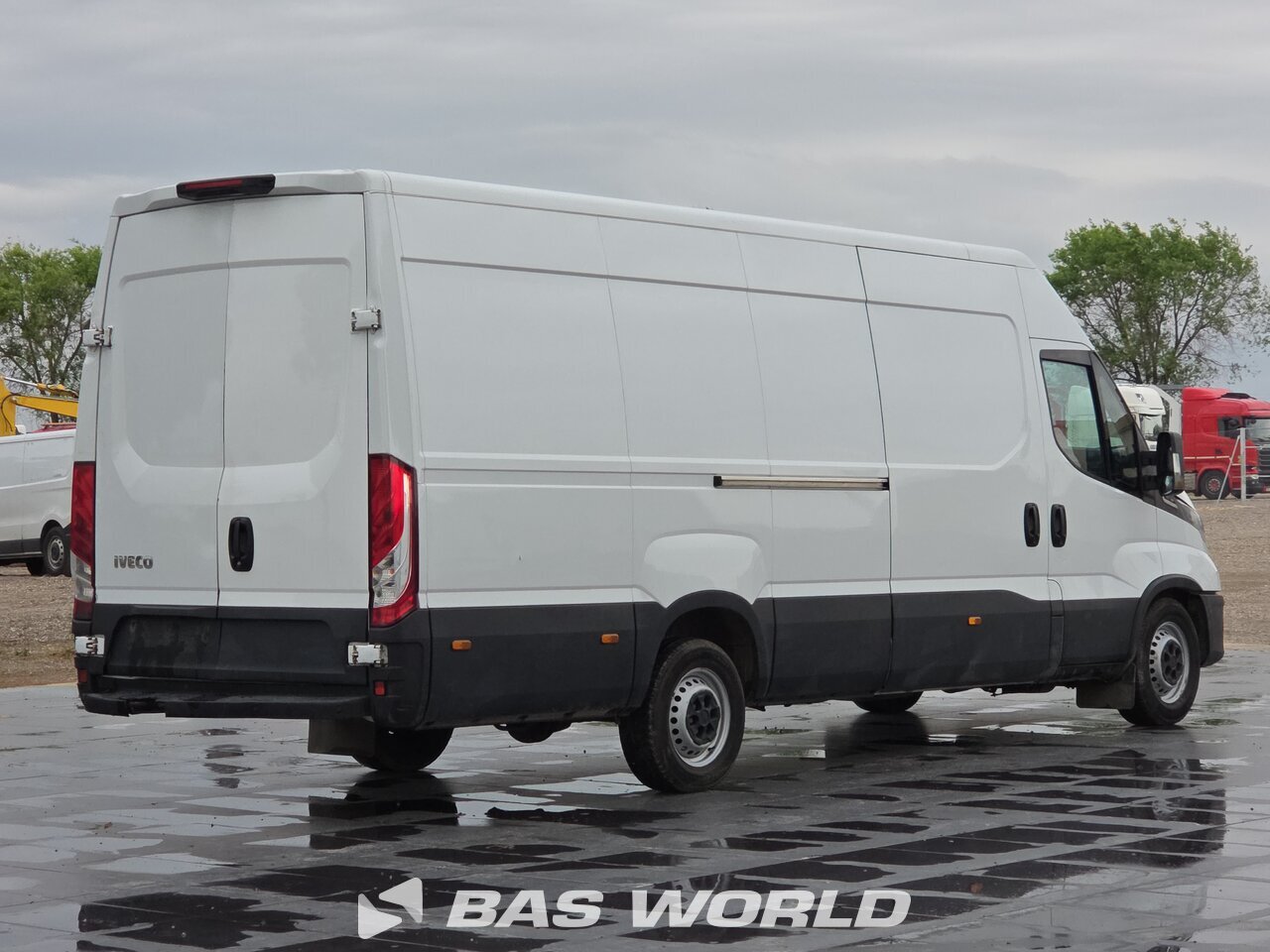 Other : Iveco Daily 35S16 Duba închisă