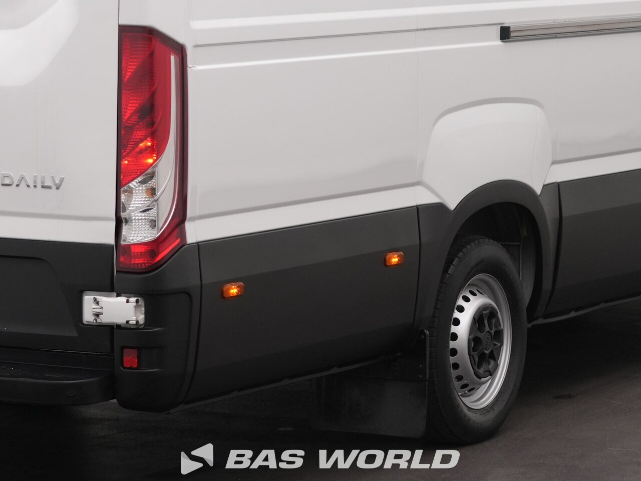 Other : Iveco Daily 35S16 Furgão