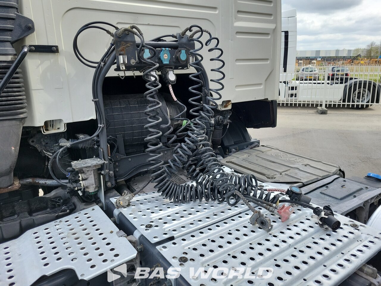 Other : Volvo FM 460 Cap tractor