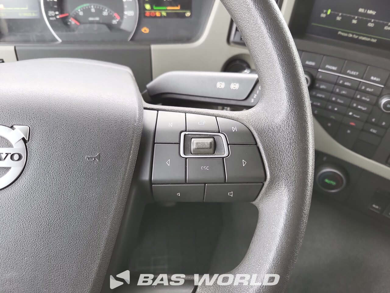 Other : Volvo FM 460 Cap tractor