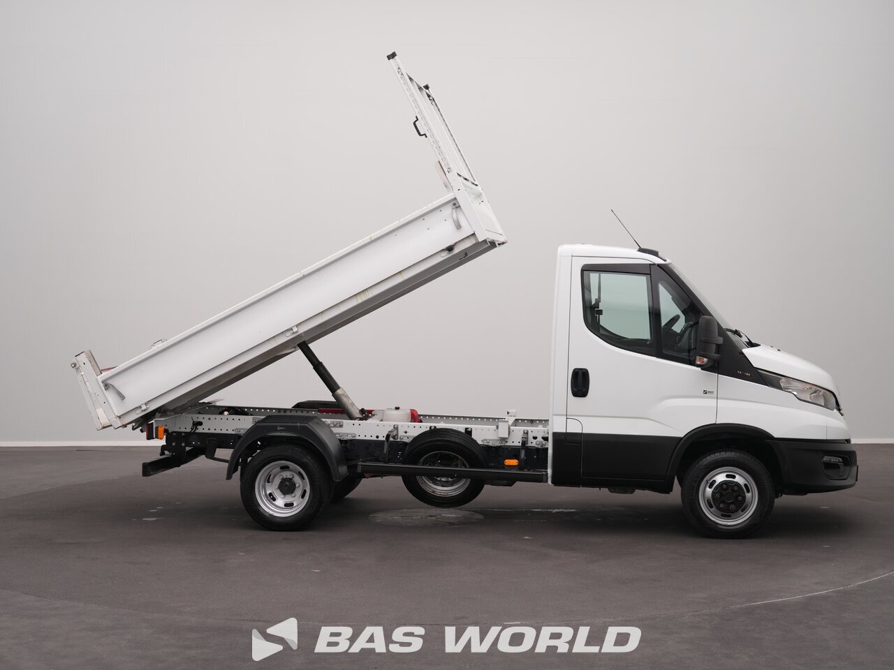 Other : Iveco Daily 35C16 Benne