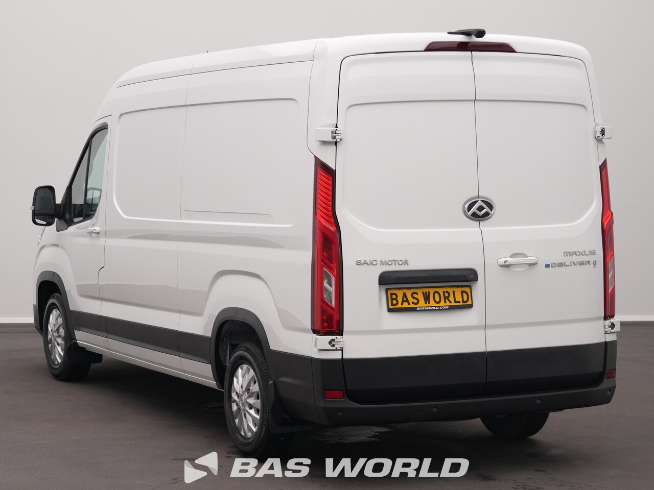 Other : Maxus eDeliver 9 Closed box van