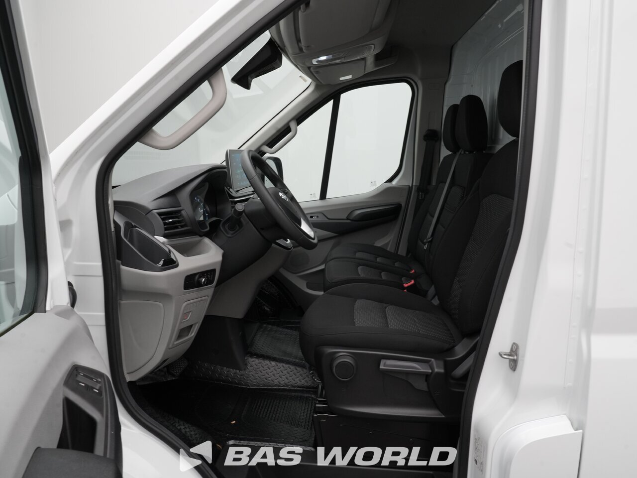 Other : Maxus eDeliver 9 Closed box van