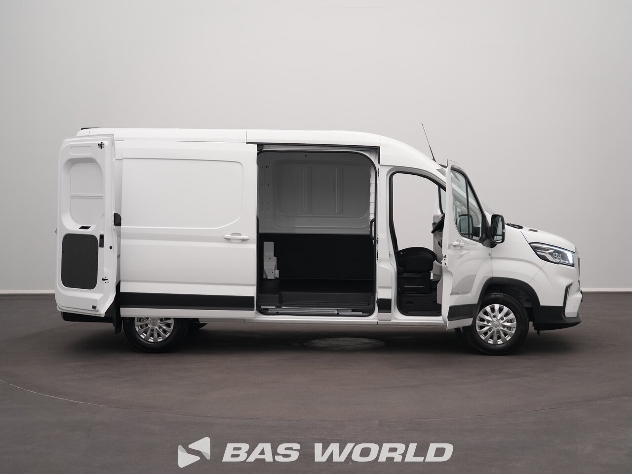 Other : Maxus eDeliver 9 Closed box van