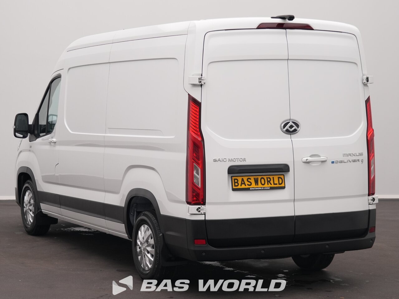 Other : Maxus eDeliver 9 Closed box van